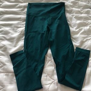 PERFECT CONDITION WUNDER UNDER LULU LEGGINGS